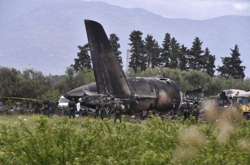 Sudanda hərbi təyyarə qəzaya uğrayıb, azı 19 nəfər həlak olub