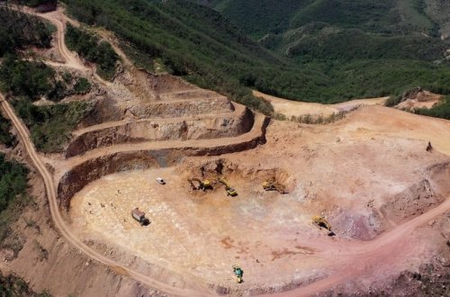 Ermənistanın dağ-mədən sənayesinin ekoloji fəsadlarına dair topoqrafik və kosmik görüntülü rəqəmsal xəritə hazırlanıb