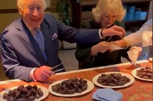 İngiltərə kralı Çarlz Ramazandan əvvəl xurma yığdı