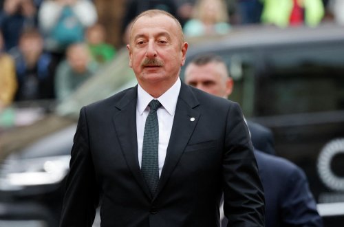 Prezident Azərbaycan qadınlarını təbrik etdi