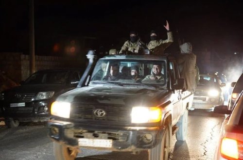 Suriyada devrilmiş rejim ünsürlərinə qarşı əməliyyat: Ən azı 70 nəfər ölüb, rejimin kəşfiyyat şefi ələ keçirilib