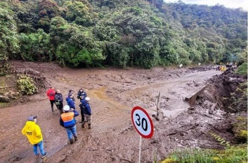 Kolumbiyada torpaq sürüşməsi: 4 nəfər ölüb