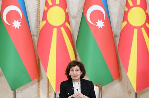 Şimali Makedoniya Prezidenti Azərbaycanla diplomatik pasport sahibləri üçün vizanın ləğvini təklif edib