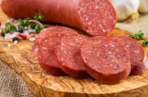 Bu kolbasaların tərkibində at və quş əti aşkarlandı - Nazirlik ifşa etdi - SİYAHI