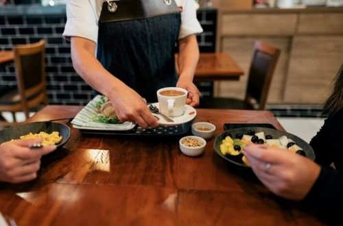 Evini ofisianta verdi, ailədə miras davası başladı