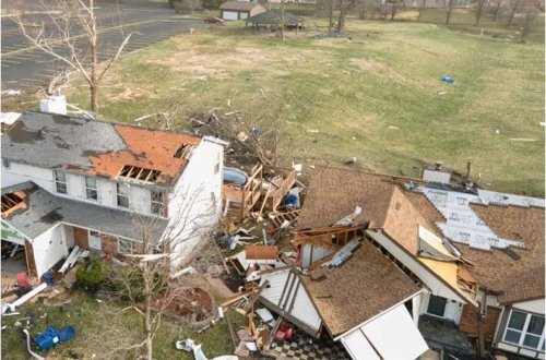 ABŞ-ı tornado vurdu: Ölənlərin sayı 36-ya yüksəldi