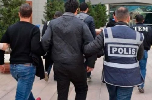 İstanbul Böyük Bələdiyyəsində korrupsiya hallarına görə 83 nəfər saxlanılıb, 10 nəfərin axtarışı davam edir