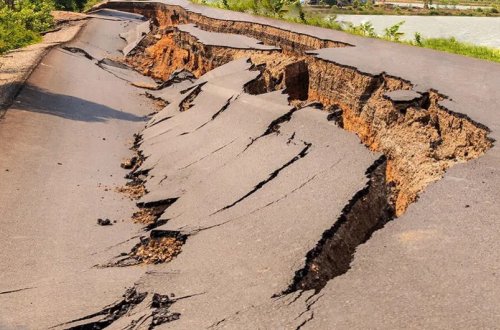 Myanmada zəlzələ nəticəsində baş verən uçqunlarda ölənlərin sayı 20 nəfərə çatıb - YENİLƏNİB