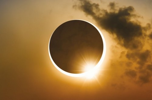 İlin ilk Günəş tutulması başlayıb