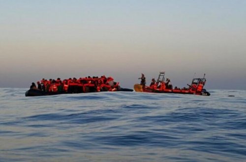 Türkiyə sahillərində qanunsuz miqrantları daşıyan qayıq batıb