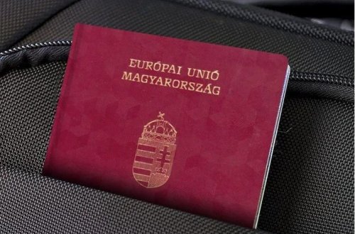 Macarıstandan mübahisəli qanun layihəsi: İkili vətəndaşlar vətəndaşlıqdan məhrum ediləcəklər