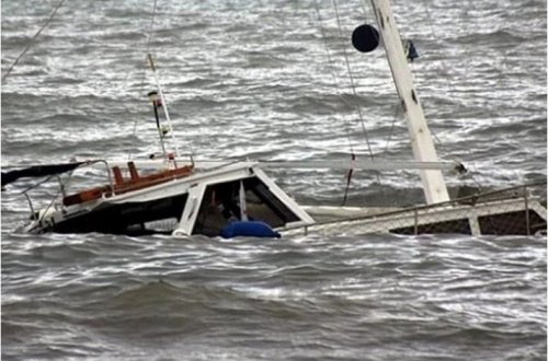 Nigeriyada iki qayıq toqquşub: 2 nəfər ölüb, 13 nəfər itkin düşüb