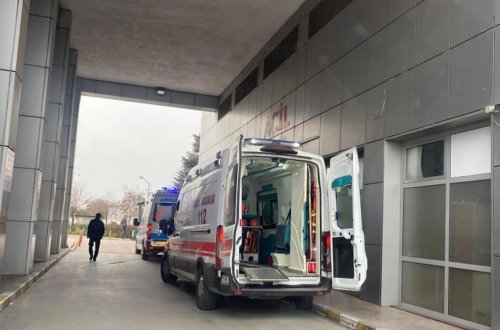 Türkiyədə 300-dən çox insan dönərdən ZƏHƏRLƏNDİ