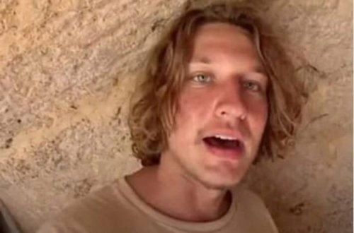 Amerikalı turist qadağan edilmiş yerli Amerika qəbilə adasına ayaq basdıqdan sonra həbs edilib