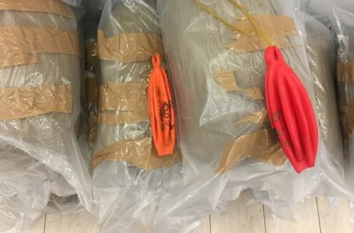 İstanbul Hava Limanında yarım tona yaxın narkotik ələ keçirilib