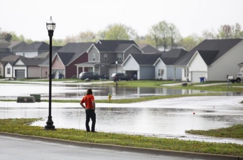 ABŞ-nin mərkəzində daşqınlar nəticəsində 16 nəfər ölüb