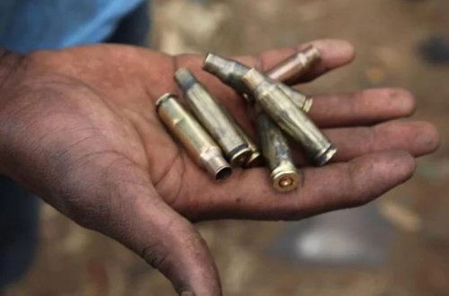 Hava limanında zibildən tüfəng güllələri tapıldı