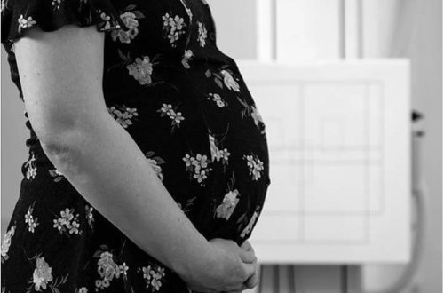 ÜST-dən əlamətdar hesabat: Hər 2 dəqiqədə 1 hamilə qadın ölür