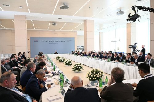 İlham Əliyev: Qarabağa səfər edənlər bu gün də orada barbarlığın səviyyəsinin şahidi ola bilərlər