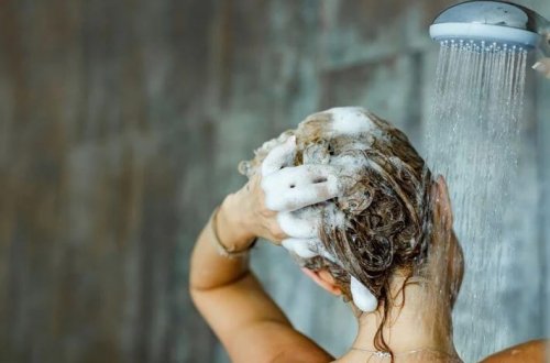 Həkim izah etdi: Səhər, yoxsa gecə duş qəbul etmək lazımdır?