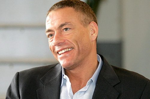 Jan-Klod Van Damm uşaq alveri ittihamlarına cavab verib