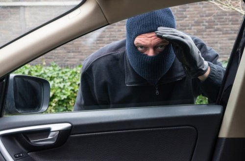 Maştağada kredit götürən şəxsin pulu oğurlanıb