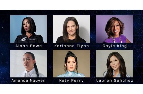 Müğənni Keti Perri kosmosa uçan 6 qadın arasında: Onlar astronavt kimi məşq edirdilər