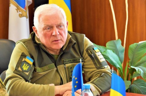 Zelenski məsuliyyətsizlikdə ittiham olunan vilayət rəhbərini vəzifəsindən azad edib