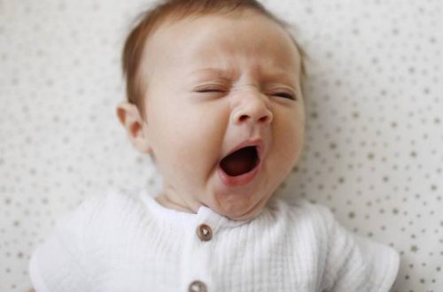 Mütəxəssislər xəbərdarlıq edir: Əsnəmək düşündüyünüzdən daha təhlükəli ola bilər