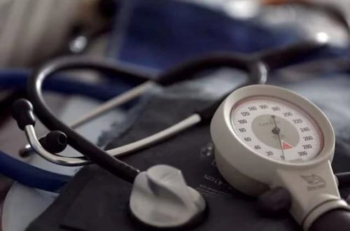 Alimlərdən qan təzyiqinə qarşı yeni təklif: Banan və brokoli 