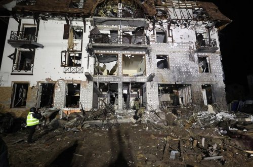 Rusiya Xarkova ballistik raketlə zərbə endirib, ölən və yaralananlar var