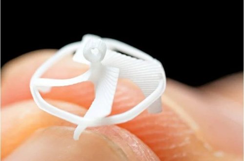 Dünyanın ən kiçik uçan robotu: Kabelsiz idarə oluna bilir