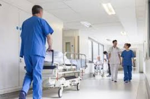 Bakıda toyda kütləvi zəhərlənmə olub, 25 nəfər xəstəxanaya yerləşdirilib - YENİLƏNİB