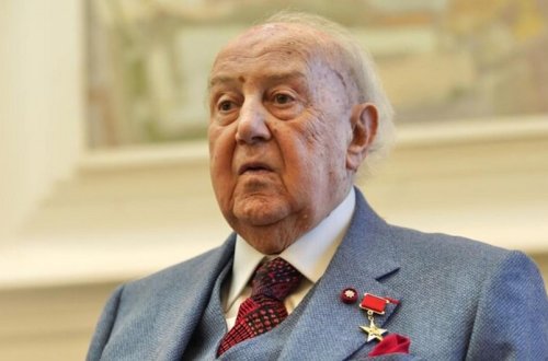 Heykəltəraş Zurab Sereteli vəfat edib