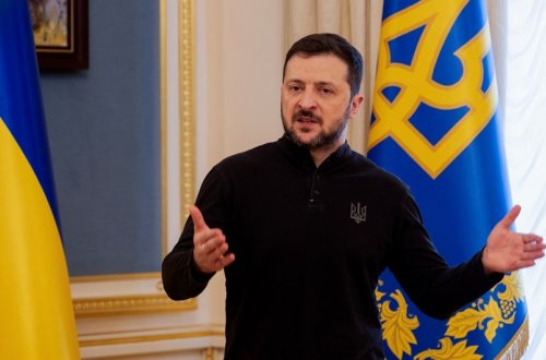 Zelenski daimi atəşkəsə çağırıb