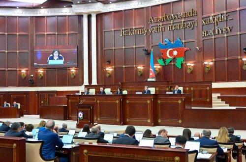 “Sosial xidmət haqqında” qanuna dəyişikliklər son oxunuşda qəbul edilib