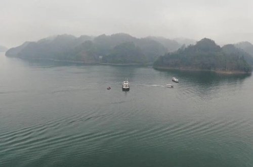 Çində qayıq qəzası: 6 ölü