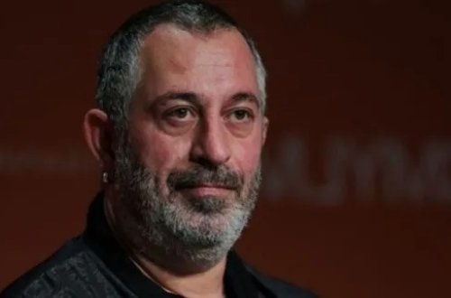 Məşhur aktyor zəlzələdən sonra İstanbuldan köçdü