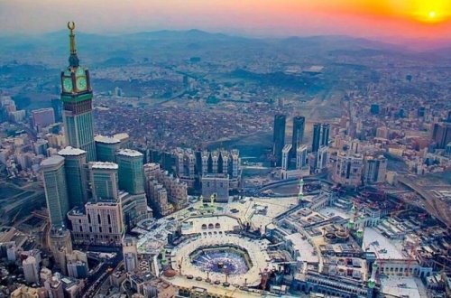 Səudiyyə Ərəbistanı Məkkəyə səfərlərlə bağlı məhdudiyyətlər tətbiq edib