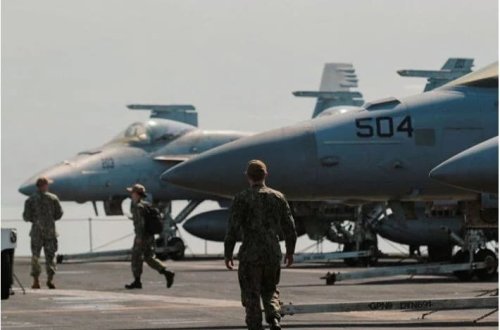 60 milyon dollarlıq döyüş təyyarəsi Qırmızı dənizə düşüb