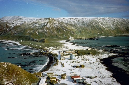 Avstraliyanın Makkuori adasında 6,8 maqnitudalı zəlzələ olub