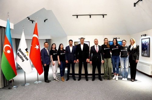 “Azərlotereya”nın sponsorluğu ilə yeni voleybol komandası yaradılıb