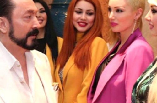 Adnan Oktar illər sonra üzə çıxdı - FOTO