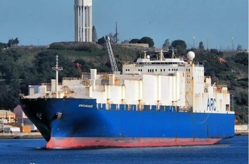 ABŞ hərbi gəmisi Yunanıstan limanında lövbər salıb