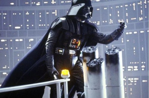 Darth Vaderə bənzətmə təhqir sayıldı: 30  min funt sterlinq təzminat qazandı