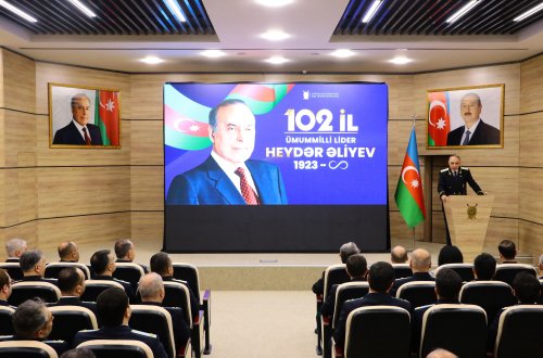 Ümummilli Lider Heydər Əliyevin Azərbaycan dövlətçiliyi və konstitusiya quruculuğunun banisi kimi rolu əvəzsizdir