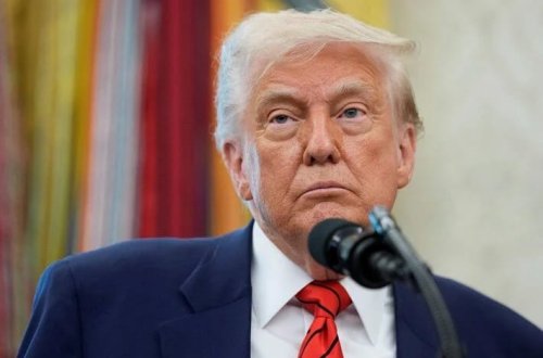 Tramp Fars körfəzini Ərəb körfəzi adlandıracaq