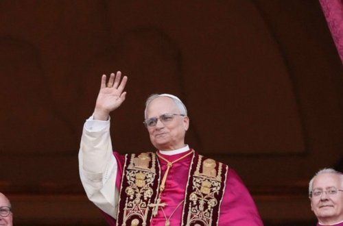 Yeni Roma Papası ilk ayini keçirib