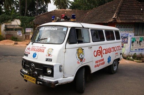 Hindistanda dəhşətli qəza: 13 nəfər öldü