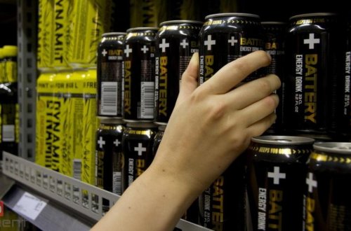 Enerji içkiləri gənclər üçün təhlükəlidir – Mütəxəssislər həyəcan təbili çalır